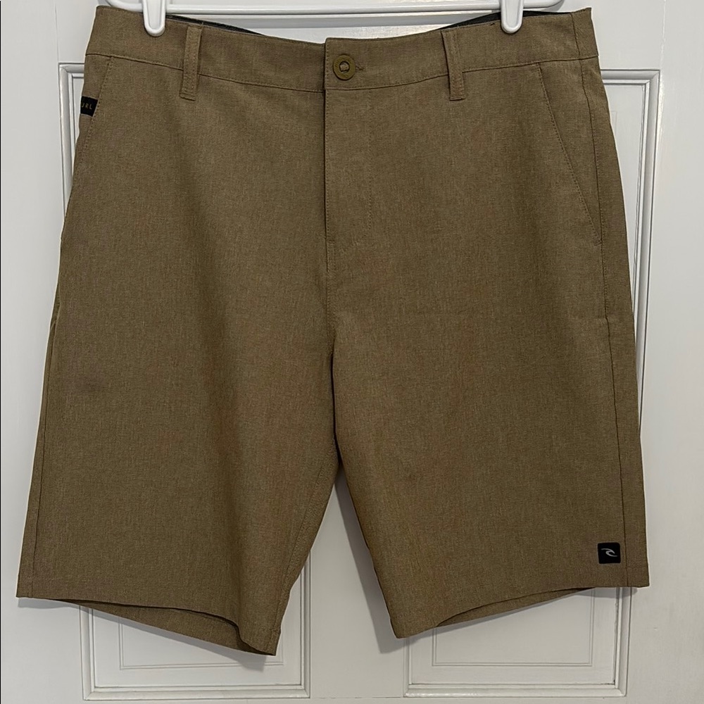 Rip Curl Tan Flat Front Shorts Versatile Style